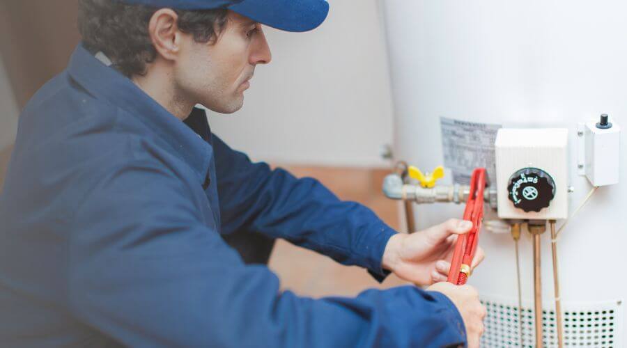 Professional Water heater repair in Michigamme, MI